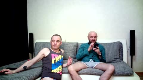 Alex and Tobey online show from 01-14-26, 06:19