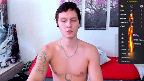 Alex WandHot online show from 10-23-25, 06:34