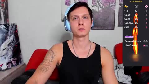 Alex WandHot online show from 10-23-25, 06:39