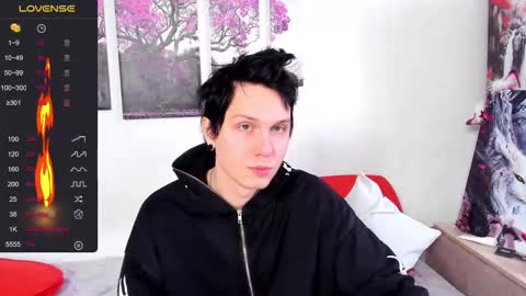 Alex WandHot online show from 11-16-25, 06:19