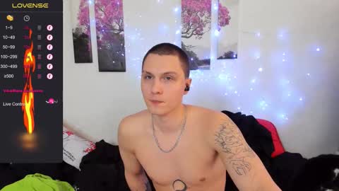 Alex WandHot online show from 02-03-26, 06:40