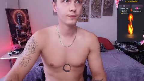 Snapshot of alex_wandhot chatting on 07-27-26, 05:36 Alex WandHot online show from 07-27-26, 05:36