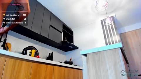 Snapshot of alex_wolf__ chatting on 01-09-26, 02:47 Alex Wolf online show from 01-09-26, 02:47