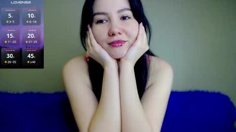 Snapshot of alexa_cruze chatting on 01-10-25, 05:56 Alexa online show from 01-10-25, 05:56