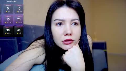 Snapshot of alexa_cruze chatting on 01-14-25, 05:01 Alexa online show from 01-14-25, 05:01