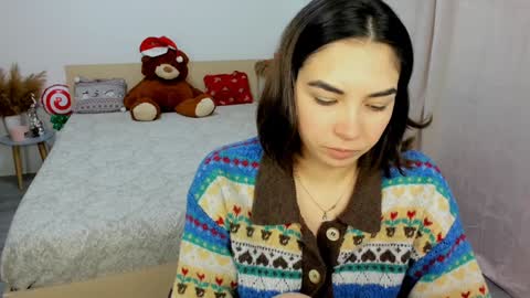 Snapshot of alexa_dolly chatting on 12-31-24, 09:21 Alexa online show from 12-31-24, 09:21