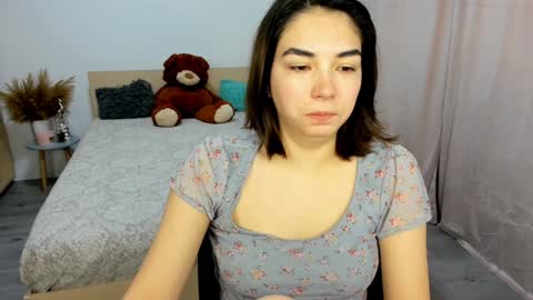 Snapshot of alexa_dolly chatting on 01-09-25, 07:10 Alexa online show from 01-09-25, 07:10