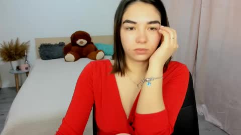 Snapshot of alexa_dolly chatting on 02-14-25, 09:13 Alexa online show from 02-14-25, 09:13