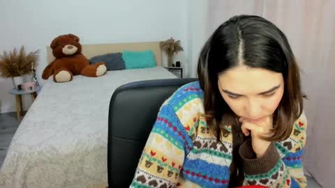 Snapshot of alexa_dolly chatting on 03-04-25, 08:57 Alexa online show from 03-04-25, 08:57