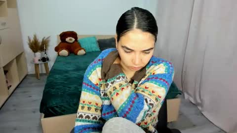 Snapshot of alexa_dolly chatting on 09-22-25, 05:42 Alexa online show from 09-22-25, 05:42