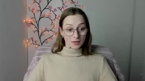 Snapshot of alexa_kittie chatting on 04-30-26, 08:57 Alexa online show from 04-30-26, 08:57