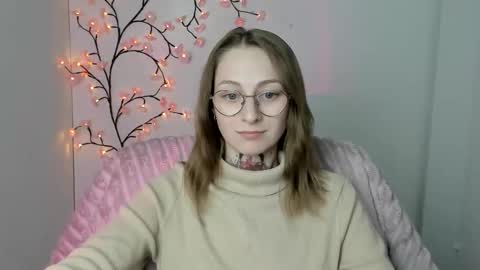 Snapshot of alexa_kittie chatting on 05-11-26, 06:16 Alexa online show from 05-11-26, 06:16