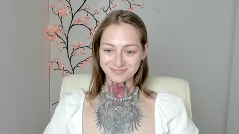 Snapshot of alexa_kittie chatting on 06-28-26, 11:38 Alexa online show from 06-28-26, 11:38