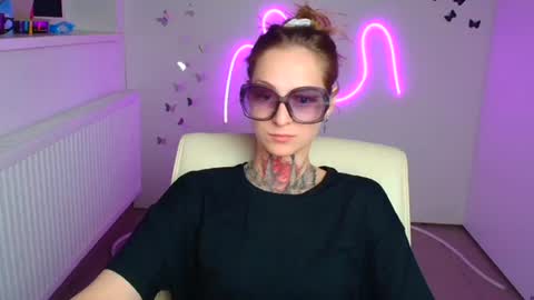 Snapshot of alexa_kittie chatting on 07-06-26, 11:29 Alexa online show from 07-06-26, 11:29