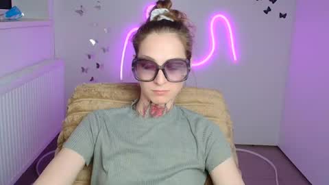 Snapshot of alexa_kittie chatting on 07-07-26, 11:25 Alexa online show from 07-07-26, 11:25