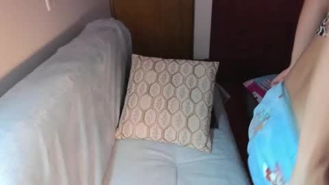 Snapshot of alexa_latina chatting on 02-17-26, 04:57 alexa latina online show from 02-17-26, 04:57