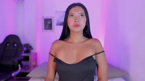 Alexa Millers online show from 01-25-25, 04:34