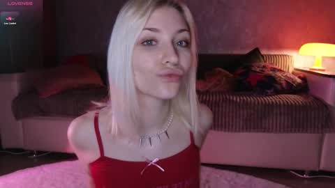 Alexa online show from 11-28-25, 03:42