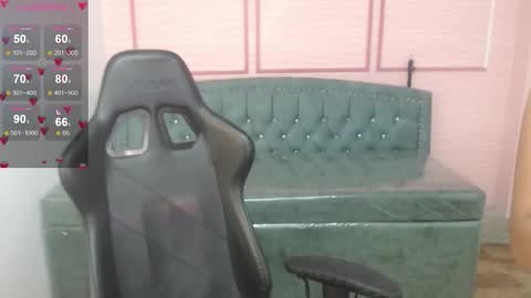 Alexandra online show from 02-03-26, 01:27