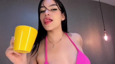 Snapshot of alexa_thaylor_ chatting on 12-17-24, 02:44 Alexa Thaylor online show from 12-17-24, 02:44
