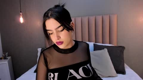 Snapshot of alexa_thaylor_ chatting on 01-07-25, 02:51 Alexa Thaylor online show from 01-07-25, 02:51