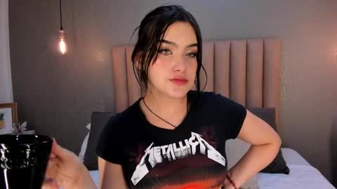 Snapshot of alexa_thaylor_ chatting on 01-15-25, 03:29 Alexa Thaylor online show from 01-15-25, 03:29