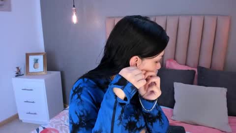 Snapshot of alexa_thaylor_ chatting on 03-11-25, 02:51 Alexa Thaylor online show from 03-11-25, 02:51
