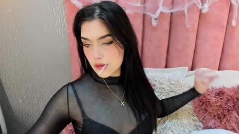 Snapshot of alexa_thaylor_ chatting on 10-13-25, 06:19 Alexa Thaylor online show from 10-13-25, 06:19