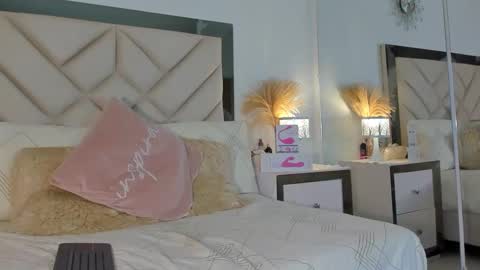 alexa_tobar online show from 09-10-25, 11:16