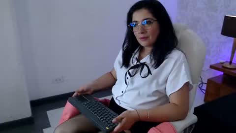 Snapshot of alexaa_sanz chatting on 06-20-26, 06:00 Alexaa sanz online show from 06-20-26, 06:00