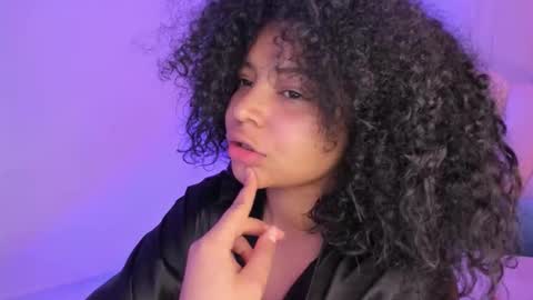 Snapshot of alexaa_swan chatting on 02-22-26, 04:05 alexaa_swan online show from 02-22-26, 04:05