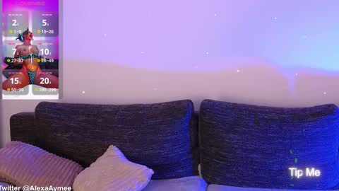 Snapshot of alexaaimee chatting on 12-19-25, 07:43 Alexa online show from 12-19-25, 07:43