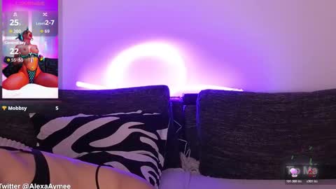 Snapshot of alexaaimee chatting on 01-18-26, 04:05 Alexa online show from 01-18-26, 04:05