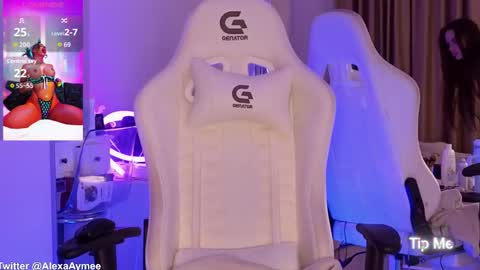 Snapshot of alexaaimee chatting on 02-09-26, 09:08 Alexa online show from 02-09-26, 09:08