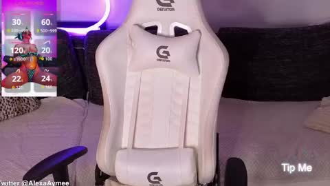 Snapshot of alexaaimee chatting on 03-24-26, 12:32 Alexa online show from 03-24-26, 12:32