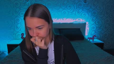 angel online show from 12-19-24, 06:34