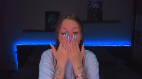 angel online show from 02-10-26, 12:15