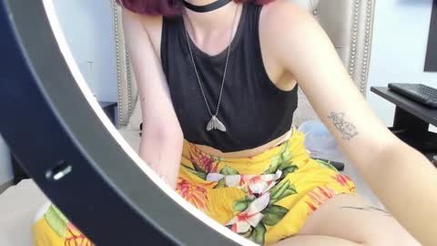 Snapshot of alexafoxy18 chatting on 12-12-24, 04:15 ALEXA online show from 12-12-24, 04:15