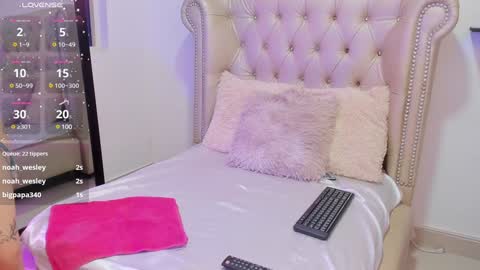 Snapshot of alexafoxy18 chatting on 01-30-25, 10:29 ALEXA online show from 01-30-25, 10:29