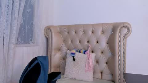 Snapshot of alexafoxy18 chatting on 09-16-25, 06:25 ALEXA online show from 09-16-25, 06:25