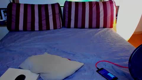 AlexaLaVibes online show from 01-30-25, 09:47