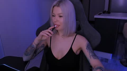 Alexa Mason online show from 01-31-25, 02:58