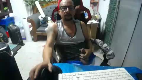 Snapshot of alexamdergal chatting on 12-20-24, 02:19 Alexamdergal online show from 12-20-24, 02:19