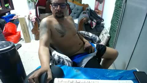 Snapshot of alexamdergal chatting on 01-16-25, 11:59 Alexamdergal online show from 01-16-25, 11:59