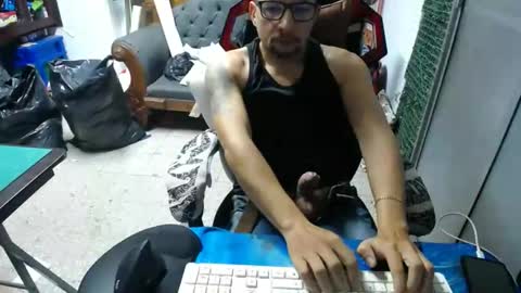 Snapshot of alexamdergal chatting on 03-07-25, 12:45 Alexamdergal online show from 03-07-25, 12:45