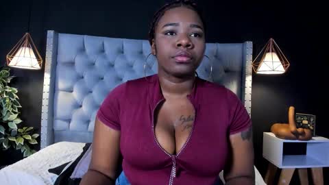 C A M I L A  online show from 11-02-25, 03:20