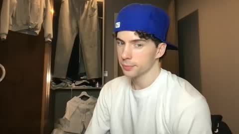 Alexander online show from 03-22-26, 06:11