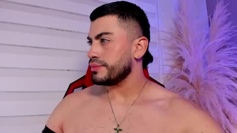 Snapshot of alexander_diiaz chatting on 05-09-26, 03:17 Alexander Diaz online show from 05-09-26, 03:17