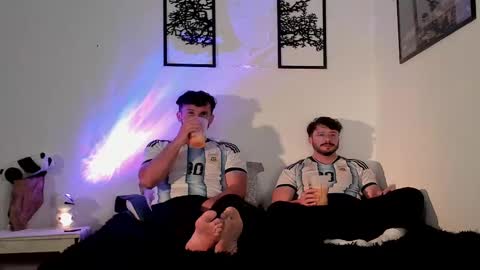 Snapshot of alexanderjaz chatting on 09-21-25, 12:23 Alexander Jaz online show from 09-21-25, 12:23