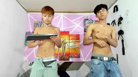 Snapshot of alexandluke1 chatting on 01-21-25, 10:30 chicos hot online show from 01-21-25, 10:30